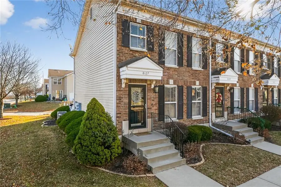 8127 N Drury Avenue, Kansas City, MO 64119 - #2