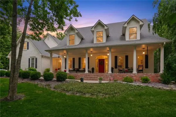14615 Whippoorwill Lane, Greenwood, MO 64034