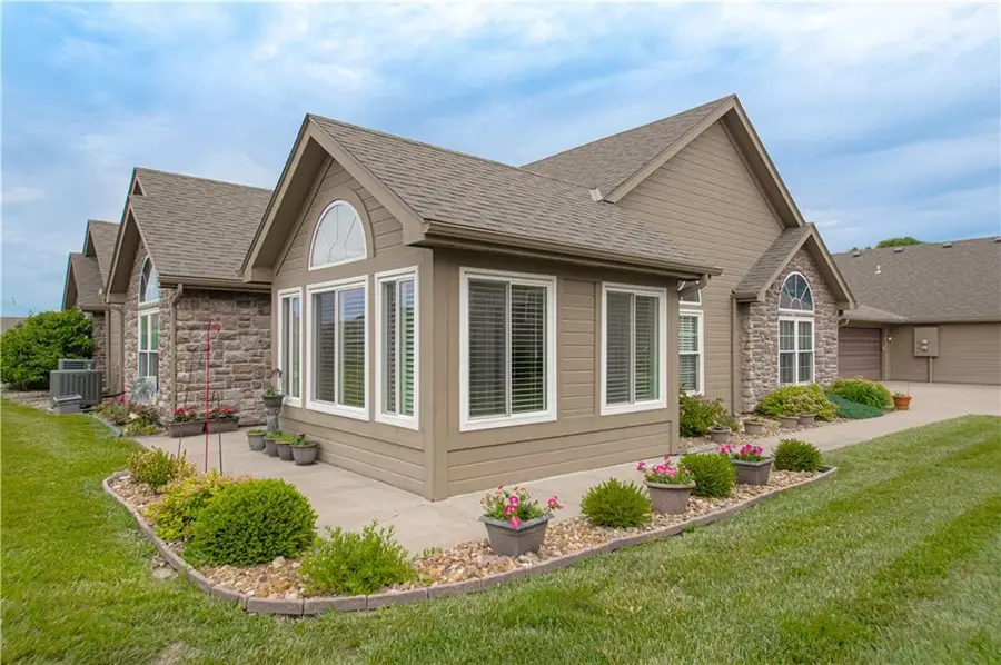 705 NE 65th Terrace, Gladstone, MO 64118 - #3