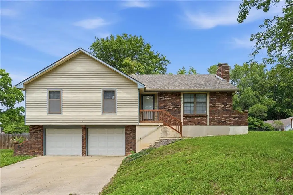 205 SE Moreland School Road, Blue Springs, MO 64014 - #1
