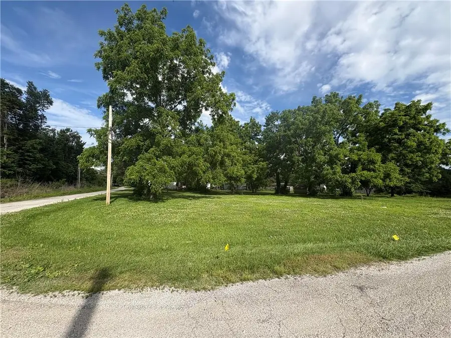 102 Sycamore Street, Pleasanton, KS 66075 - #3