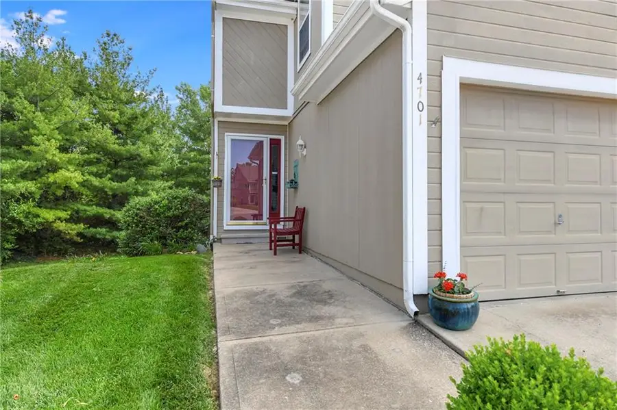 4701 Haden Court, Kansas City, MO 64136 - #3