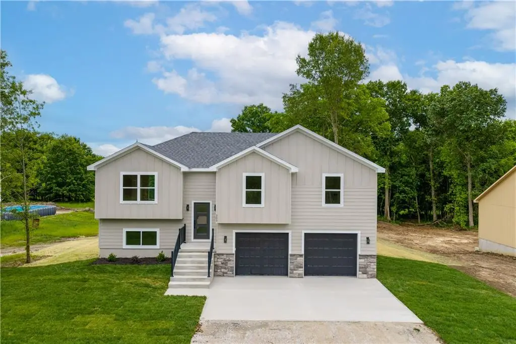 303 NE 51st Road, Warrensburg, MO 64093 - #1