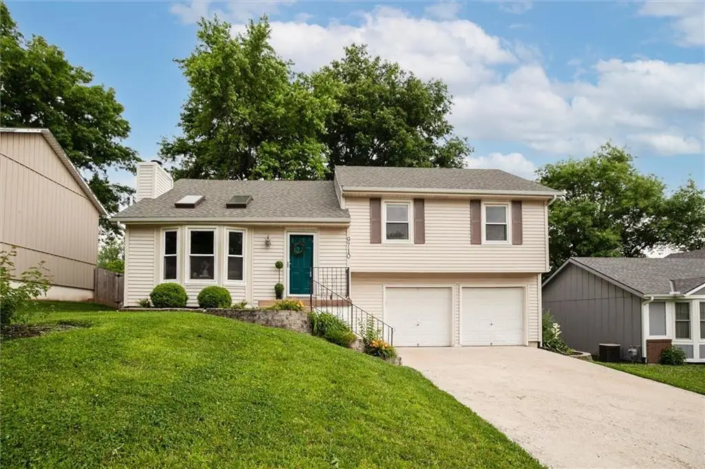 9710 W 49th Terrace, Merriam, KS 66203 - #1