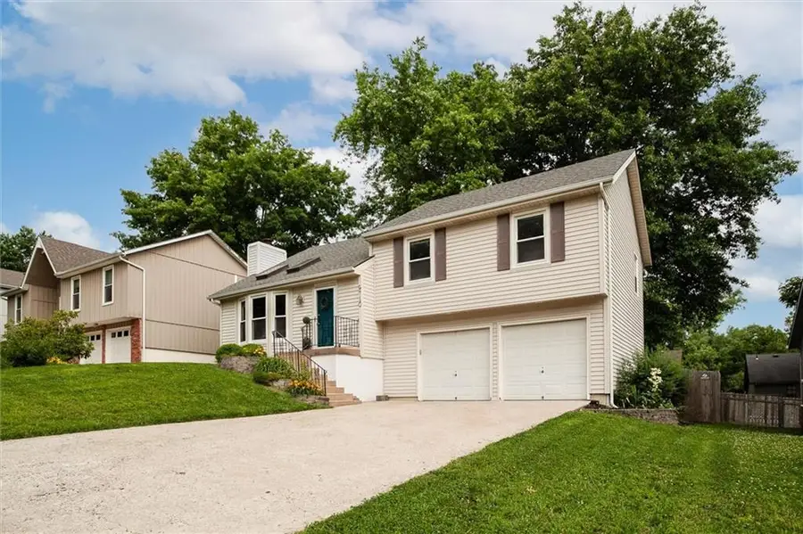 9710 W 49th Terrace, Merriam, KS 66203 - #2