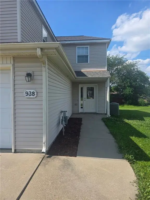938 E Wildcat Run Street, Gardner, KS 66030 - #2