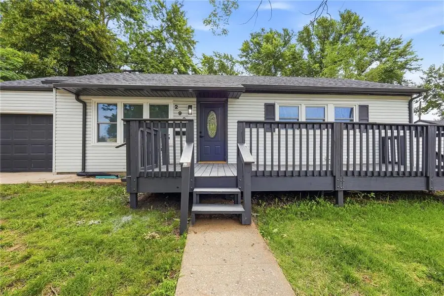 2901 S 26th Street, Kansas City, KS 66106 - #3