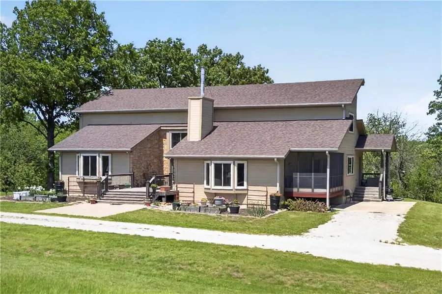 805 E 319th Street, Drexel, MO 64742 - #2