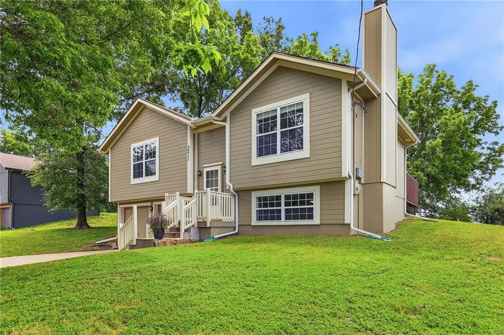 3211 NE 82nd Terrace, Kansas City, MO 64119 - #1