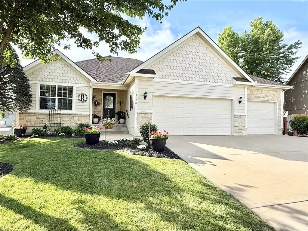 2128 Alder Street, Leavenworth, KS 66048 - #1