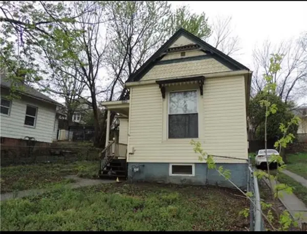1508 S 26th Street, St Joseph, MO 64507