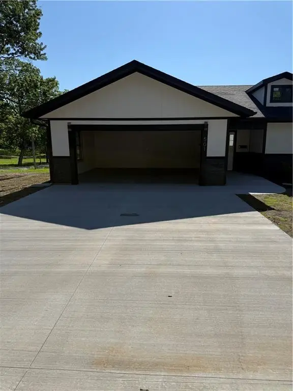 501 S Olive Street, Butler, MO 64730 - #3
