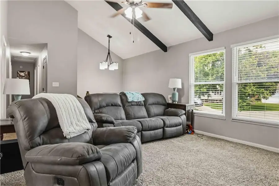 405 N Cleveland Avenue, Belton, MO 64012 - #3