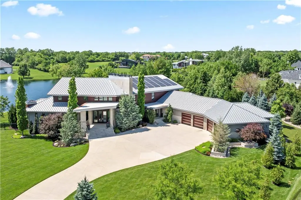 10712 W 165th Street, Overland Park, KS 66221 - #1