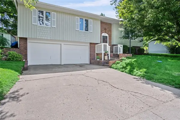 108 Westside Drive, Atchison, KS 66002