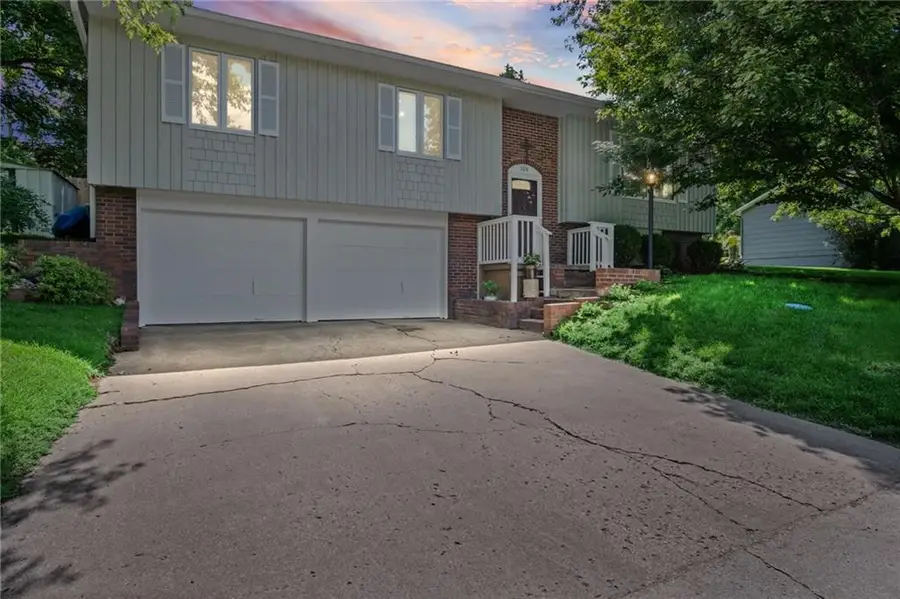 108 Westside Drive, Atchison, KS 66002 - #2