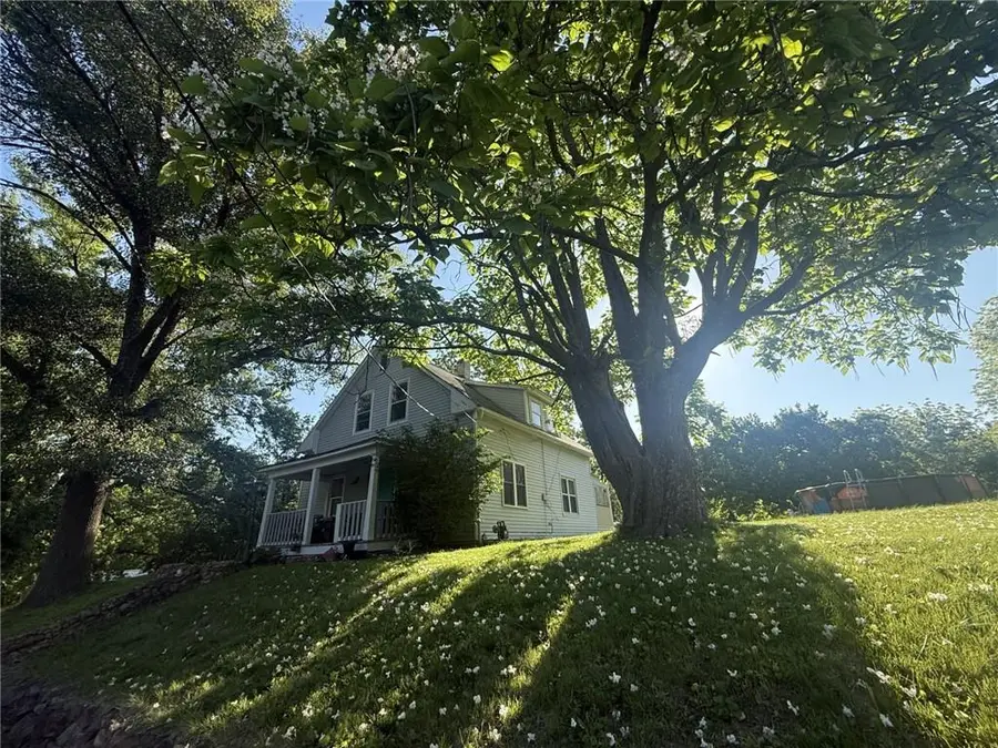 402 Auburn Avenue, Oregon, MO 64473 - #3