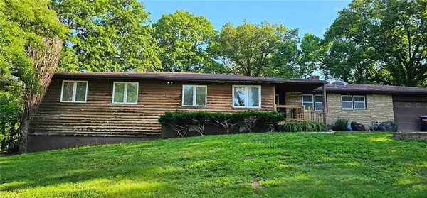8604 E 74th Street, Kansas City, MO 64133