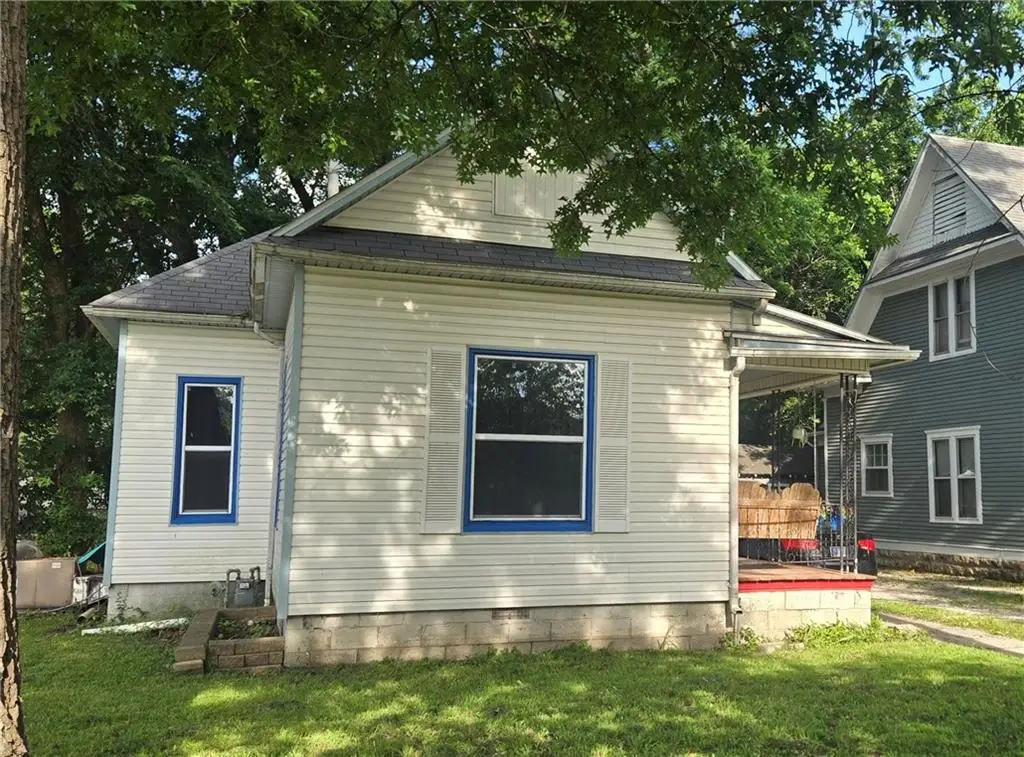 1704 N Elm Street, Pittsburg, KS 66762 - #1