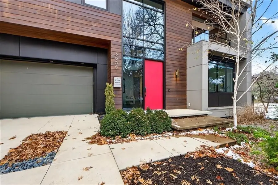 3906 W 69th Street, Prairie Village, KS 66208 - #3