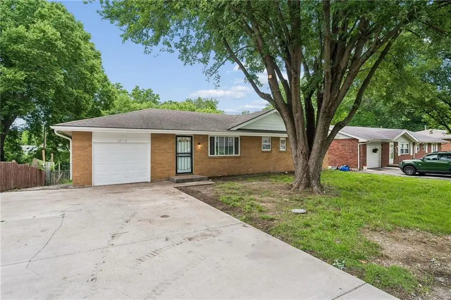 6716 NE Cotter Avenue, Kansas City, MO 64119 - #2