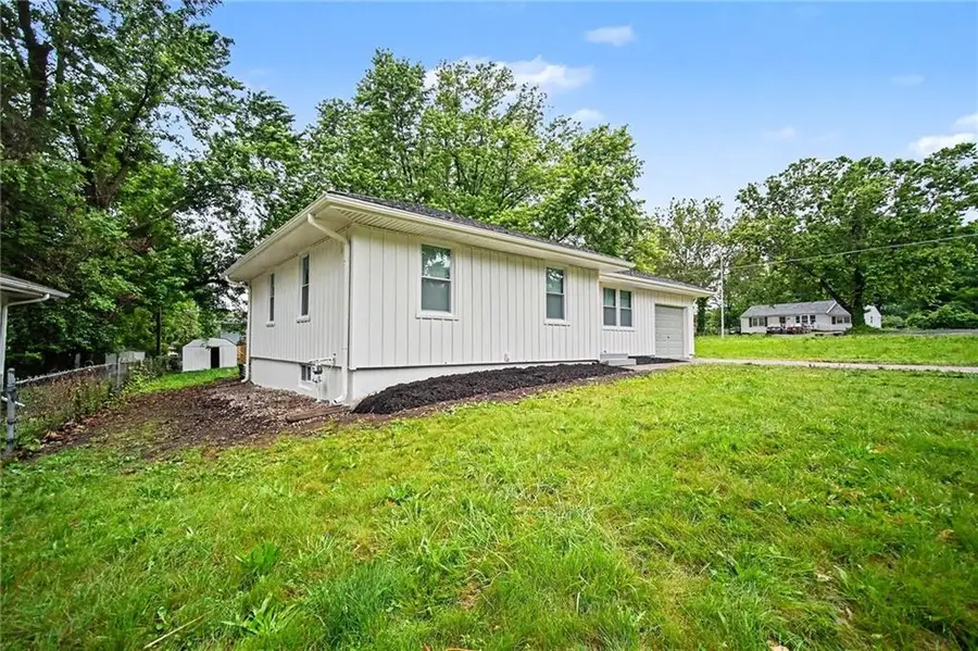 11700 Beacon Avenue, Kansas City, MO 64134 - #3
