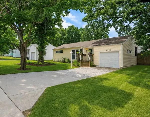 2318 E Zora Street, Joplin, MO 64801