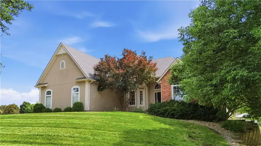 400 Bitter Creek Road, Lees Summit, MO 64086 - #3