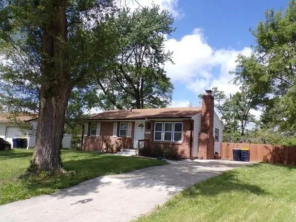 4330 Laurel Avenue, Kansas City, MO 64133 - #2
