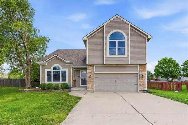 603 Mayberry Court, Raymore, MO 64083