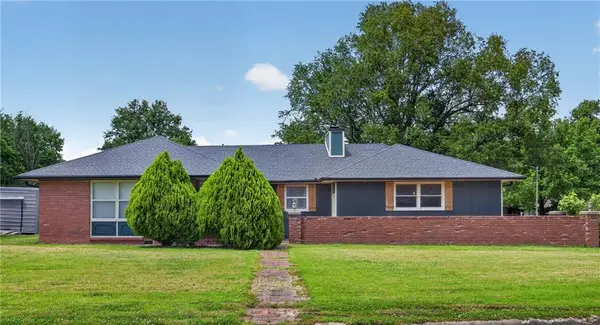 504 Sunset Circle, Columbus, KS 66725