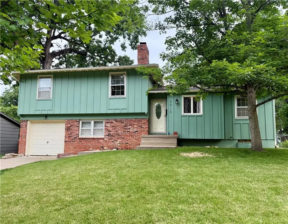 8916 W 71st Street, Overland Park, KS 66204 - #1