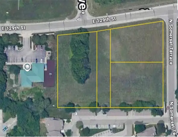 129th & Somerset Terrace, Olathe, KS 66062