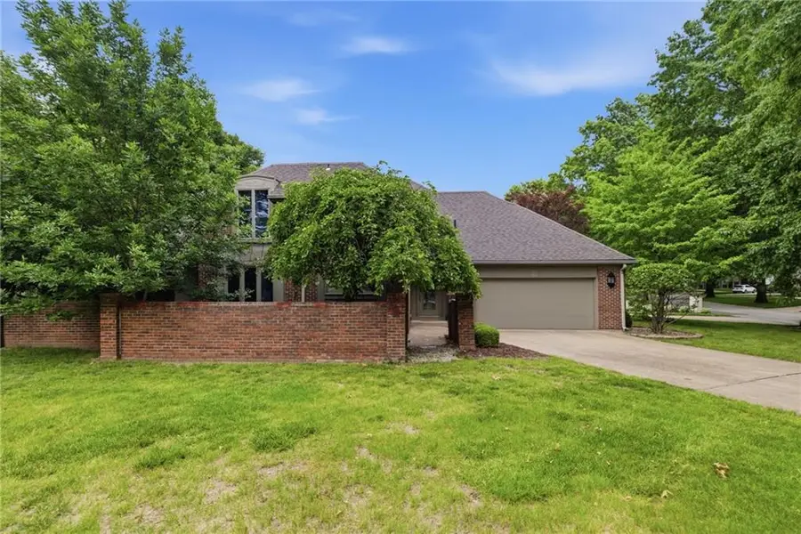 5204 W 112th Street, Leawood, KS 66211 - #3