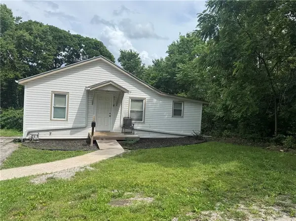 8311 Wabash Avenue, Kansas City, MO 64132