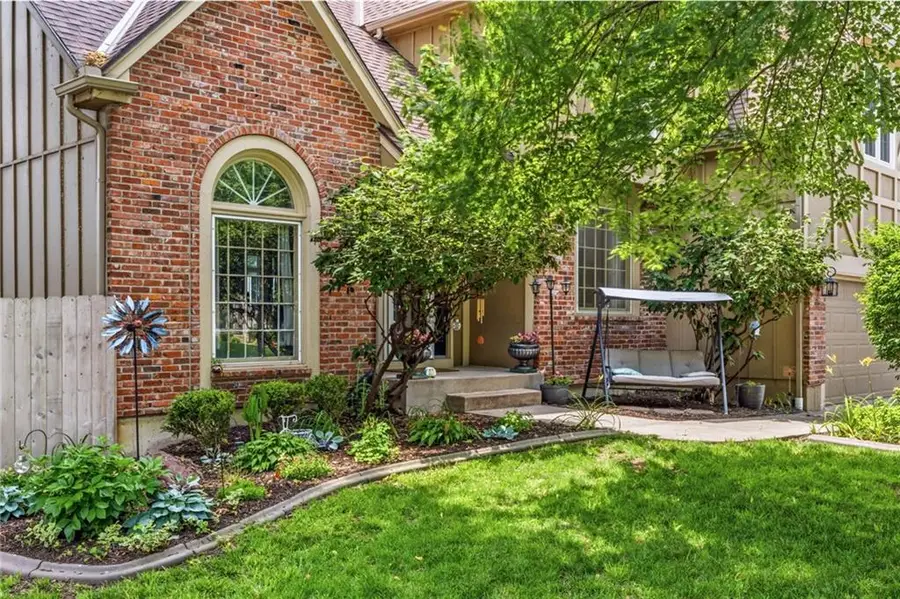 14105 W 115th Street, Olathe, KS 66062 - #3