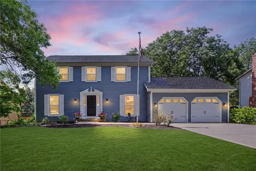 905 W 120 Terrace, Kansas City, MO 64145 - #2