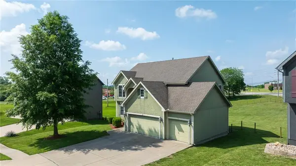 10804 N Randolph Avenue, Kansas City, MO 64157