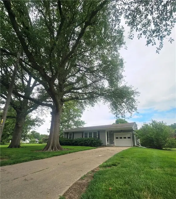404 Spruce Street, Tarkio, MO 64491