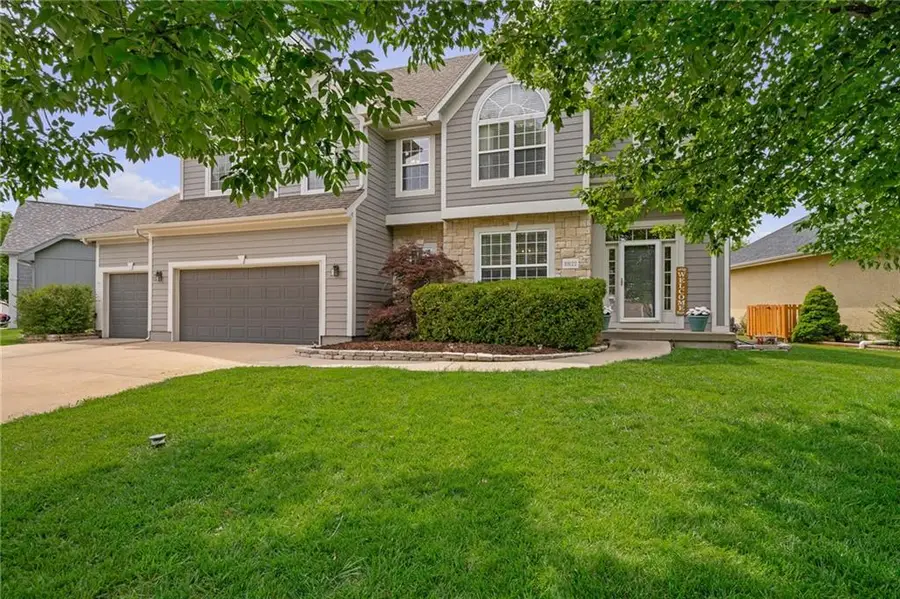 10122 Theden Circle, Lenexa, KS 66220 - #3