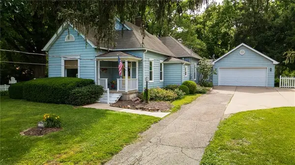 2304 Maple Avenue, Leavenworth, KS 66048