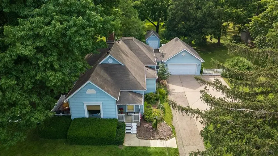 2304 Maple Avenue, Leavenworth, KS 66048 - #2