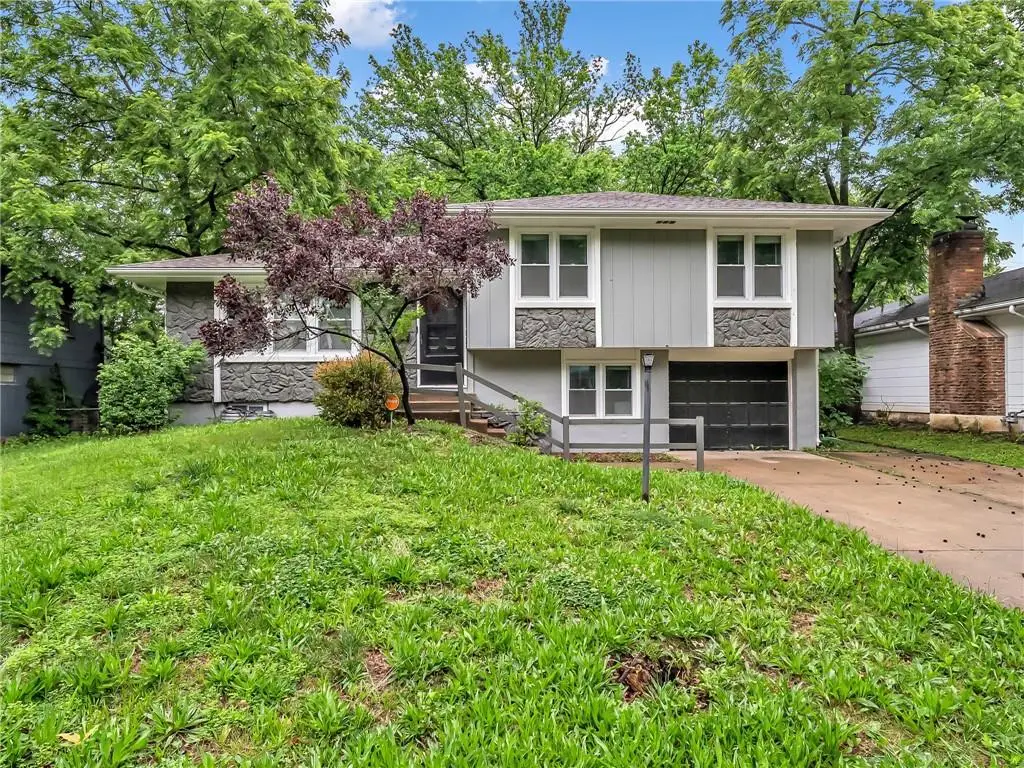 11805 Fuller Avenue, Kansas City, MO 64134 - #1