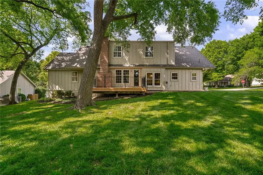 11701 W 101st Street, Overland Park, KS 66214 - #2