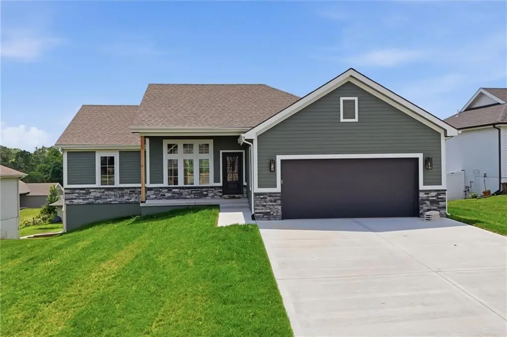 2211 Ashford Street, Excelsior Springs, MO 64024 - #1