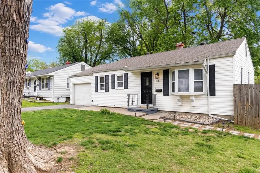 1713 N Dodgion Avenue, Independence, MO 64050 - #2