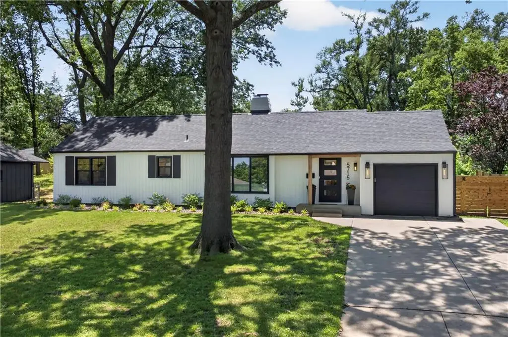 5715 W 78th Terrace, Prairie Village, KS 66208 - #1
