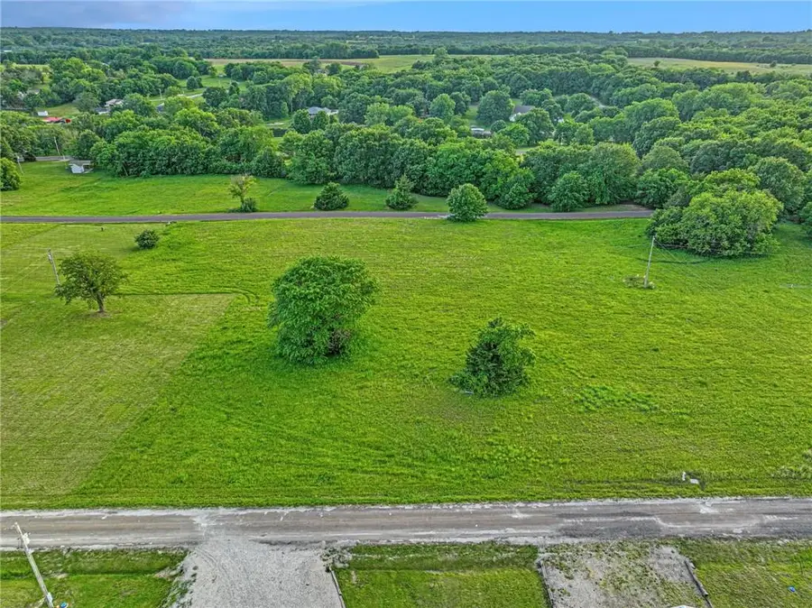 SU Lot 2511 Gulfstream Drive, Gallatin, MO 64640 - #2