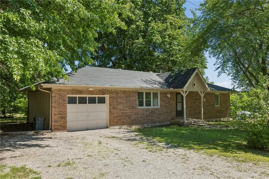 106 Peach Tree Lane, Greenwood, MO 64034 - #2