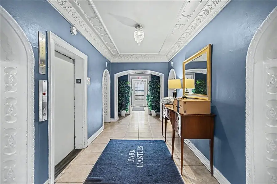 311 E Emanuel Cleaver Boulevard #401, Kansas City, MO 64112 - #3